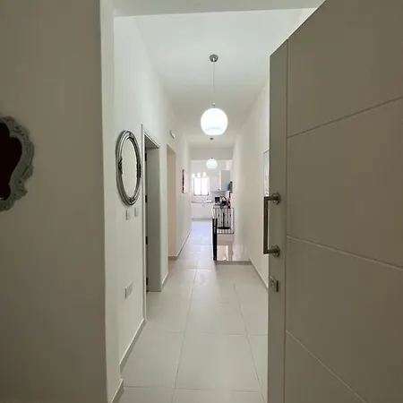 Sun Sea Living Gozo Apartment Xlendi