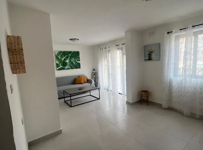 Sun Sea Living Gozo Apartament