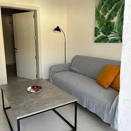 Sun Sea Living Gozo Apartment *