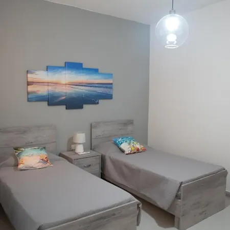 Sun Sea Living Gozo 克伦蒂